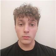 Sono uno studente di ingegneria aerospaziale che può dare lezioni di matematica per studenti fino alla quinta superiore